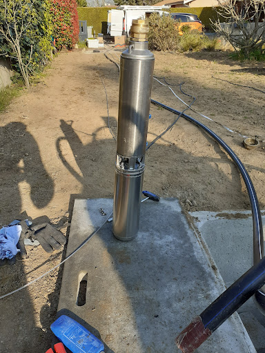 Photo de BETP - Bertrand Eau Technic Pompage à Vaux-en-Beaujolais (69460)