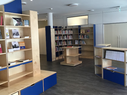 Centro Documentazione- Biblioteca - Libreria ARES - Thumbnail