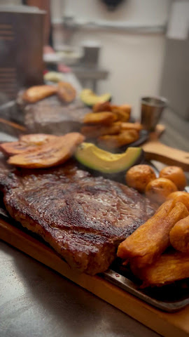 ArePA George Cantina by null