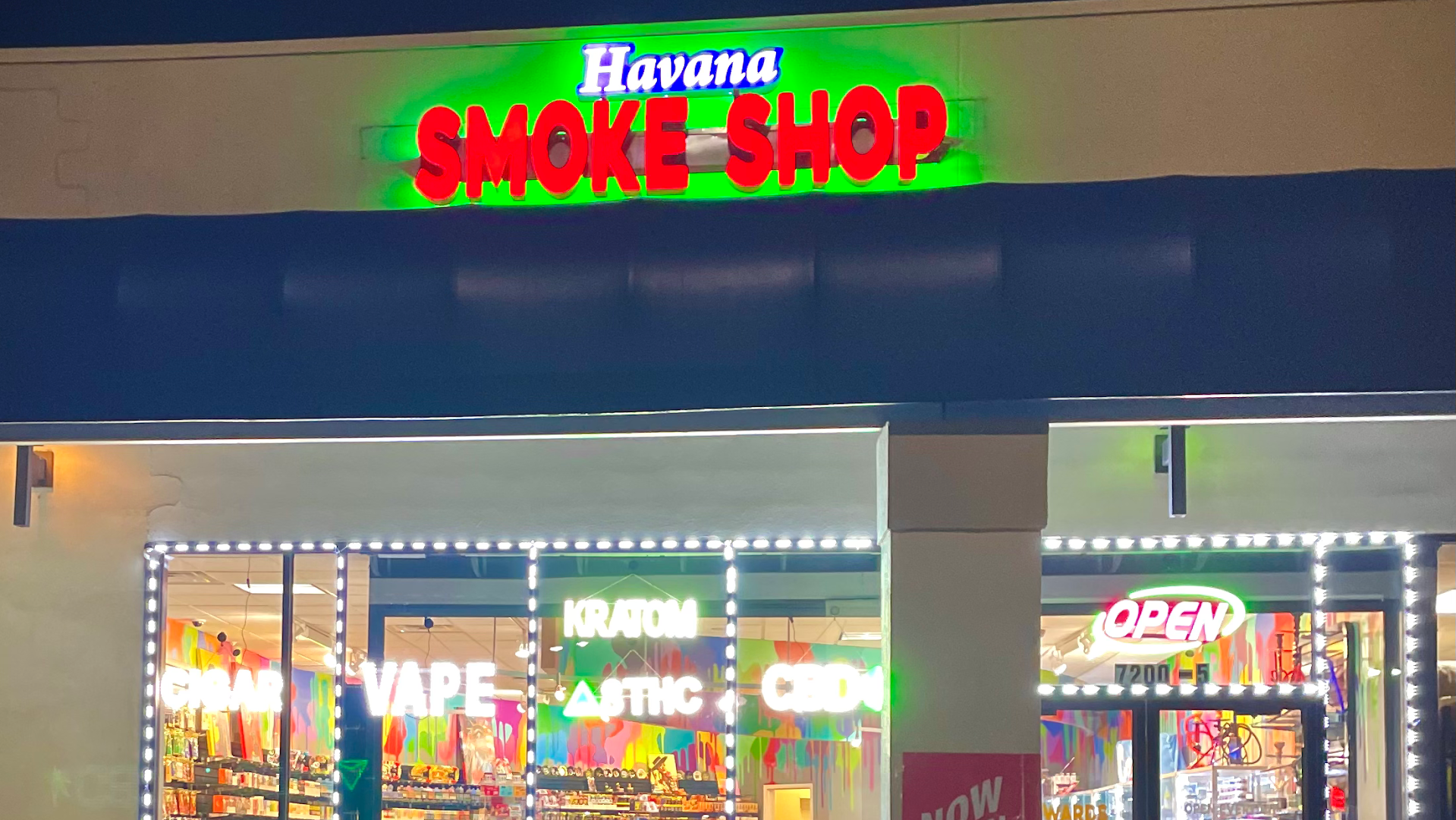 Havana smoke shop photo 1