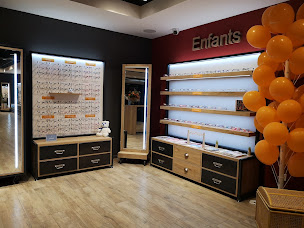 Photo n°4 de Opticien Orgon - Route d'Eygalières - Le Collectif des Lunetiers à Orgon (Magasin de lunettes de soleil)