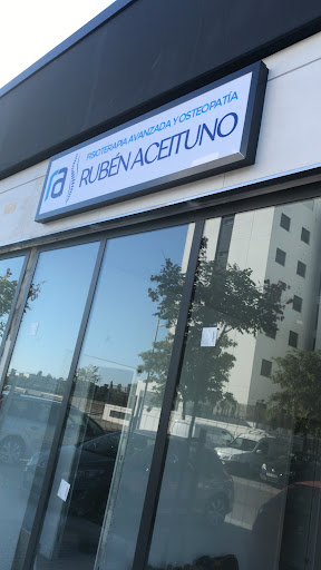 Rubén Aceituno Fisioterapia Avanzada y Osteopatía