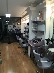 Photo n°3 de Coiffure Kaprice à Gap (Salon de coiffure)