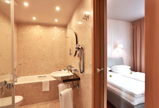 Absolutum Wellness Hotel by null