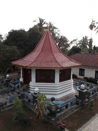 Photos of Sri Veerasingha Privena ශ්&zwj;රී වීරසිංහාරාම විහාරය පරකන්දෙනිය