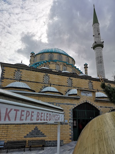 Yunus Emre Camii (Yenidoğan)