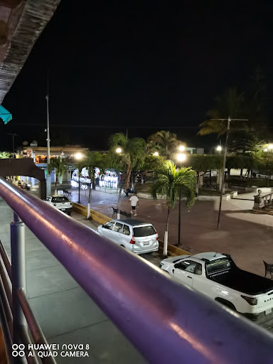 RUCA’S BAR - Visual