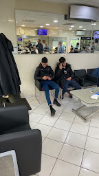 Photo n°11 de SALON MEN restore HAIR & BARBER à Maurepas (Magasin d'articles de coiffure pour hommes)