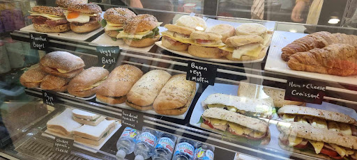M&H Cafe - Australia