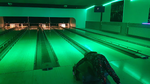 FunZone Dronten (Indoor Speeltuin, Bowling & Squash) - Thumbnail