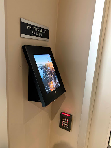 VisitUs Reception | Visitor Management System - Thumbnail