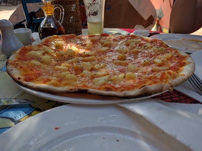 Photos of La Pizza