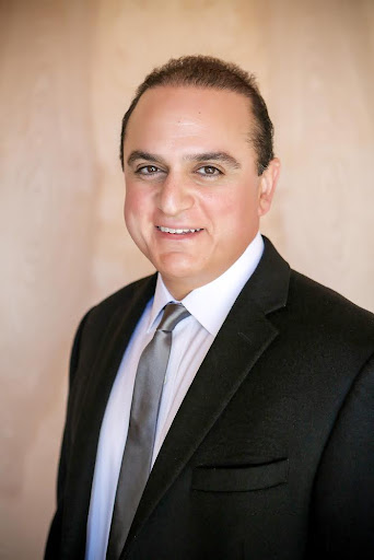 Implant Dentistry of Eugene: Dr. Shane Samy, DMD