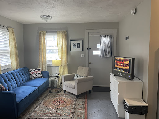 Modern Homestead Guest House - Thumbnail
