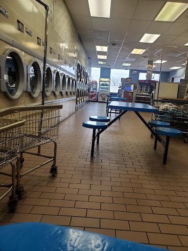 Port Ewen Laundromat - Thumbnail