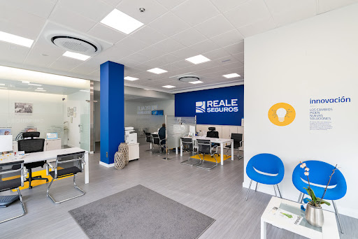 Reale Seguros Huesca Logo