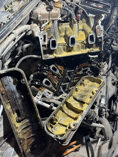 Taller mecánico El Chucky