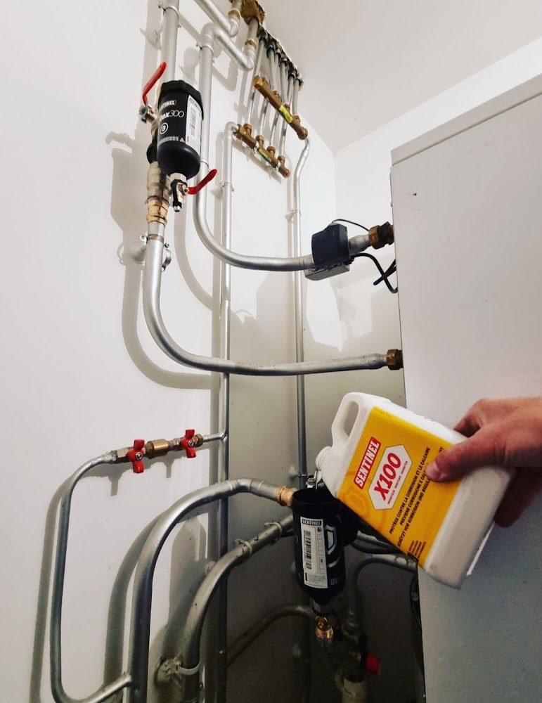 BERNARD PLOMBERIE CHAUFFAGE – Plombier Chauffagiste Beauvoir-de-Marc