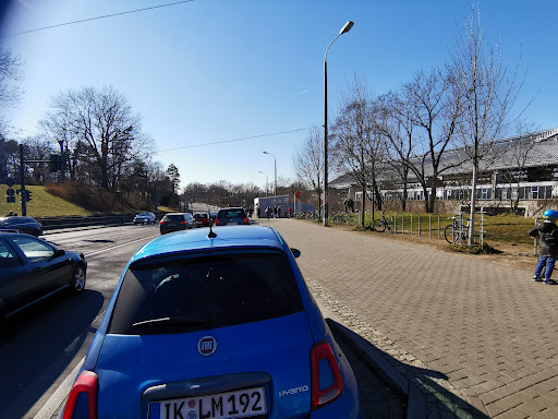 Kurzzeitparkplatz Bahnhof - Thumbnail