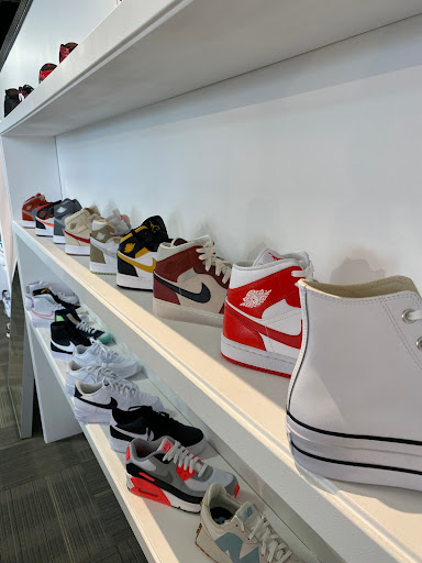 LEGIT KICKS - Thumbnail