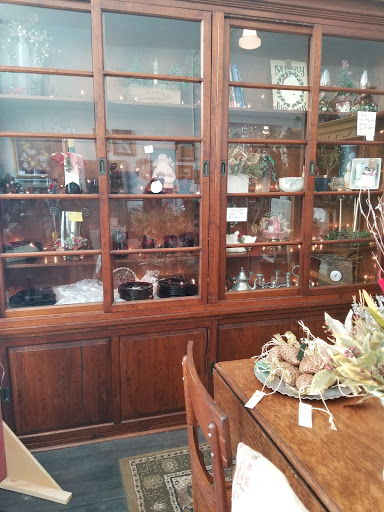 Second Stories Antiques - Thumbnail