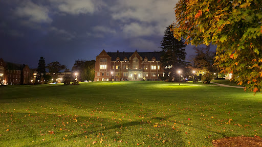 UConn Whitney/ East Campus (SB)