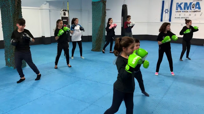 Spot 13 Krav Maga - Tieboxe Loule