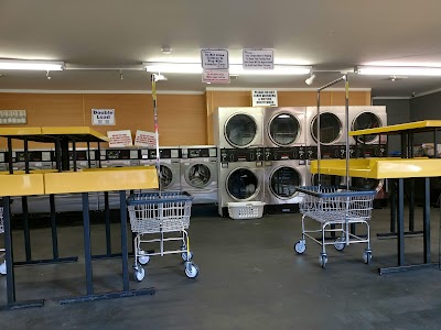 L & M Laundry Mat