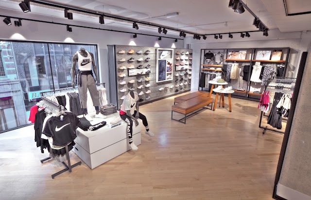 Nike Store