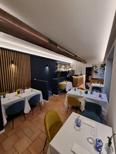 EQ restaurant - Visual