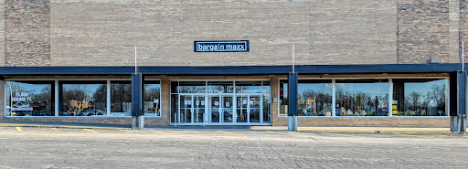 Bargain Maxx - Visual