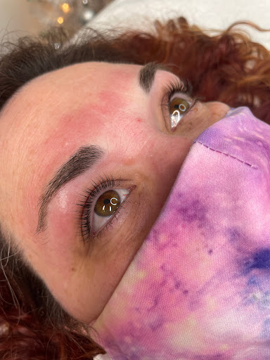 Lashed & Waxed By Cera (Port Alberni) - Eyelash Extensions, Lash Lifts, Waxing, Brow Lamination - Thumbnail
