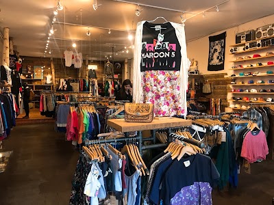 Photos of F as in Frank Vintage Clothing