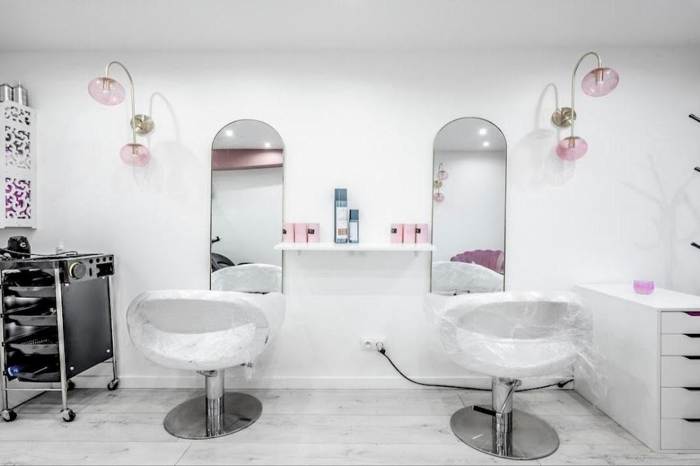 7th Street Barber / Seven women (homme /femme)