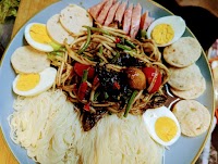 クァクンティム Thai Restaurant Kuakuntim