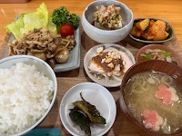 食べのみ処 くりや