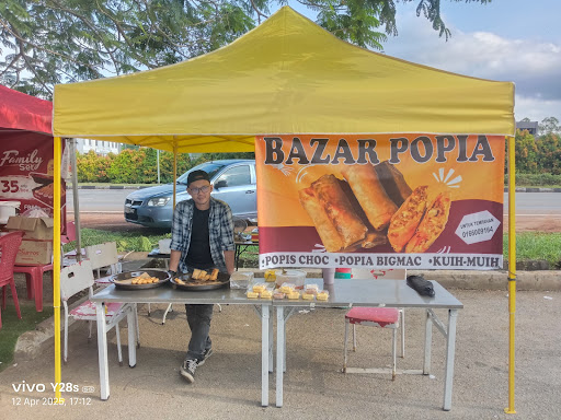 Popia Nyums Nyums