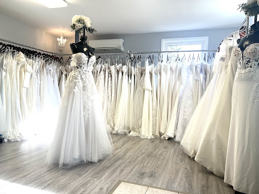 Carousel Bridal & Prom - Thumbnail