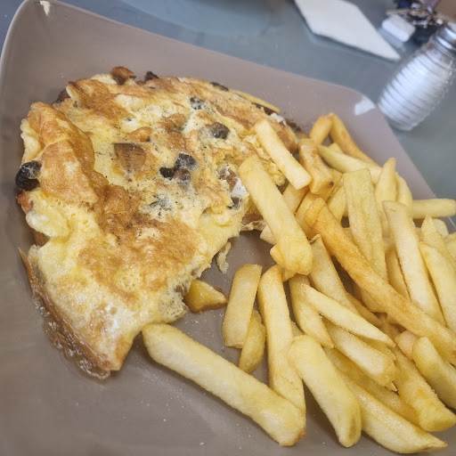 Magno Cafe Gallery - United Kingdom