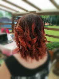 Photo n°15 de Mademoiselle Coiffure à Chazé-sur-Argos (Salon de coiffure)