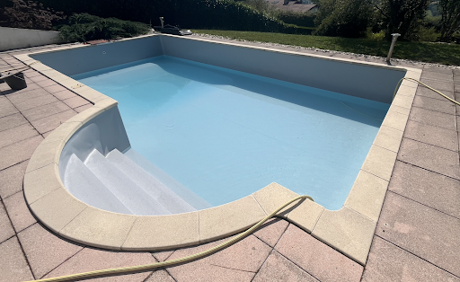 Photo de Morel Piscine - Pisciniste