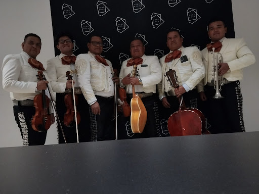 Mariachi ORO Y PLATA De Veracruz