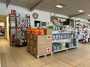 Photo n°6 de Cloue Equipement à Salbris (Magasin de matériel de motoculture)