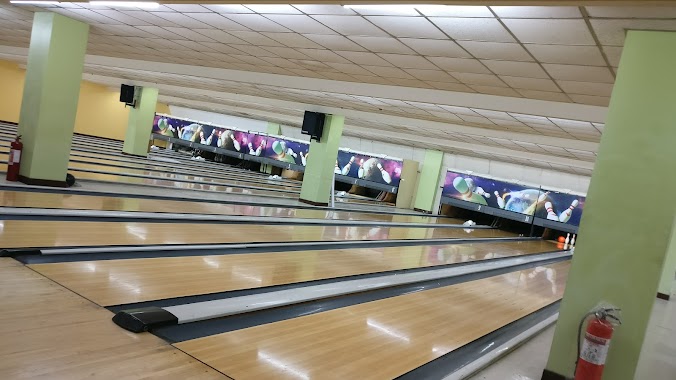 Superbowl Bowling Center 42 Tenpin Lanes -, Author: Aoi Matsubara