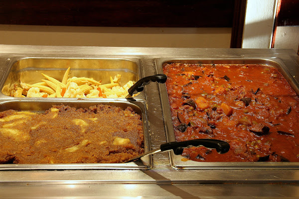 Govinda's Natural Foods Cafe — vegan restaurant in Los Angeles