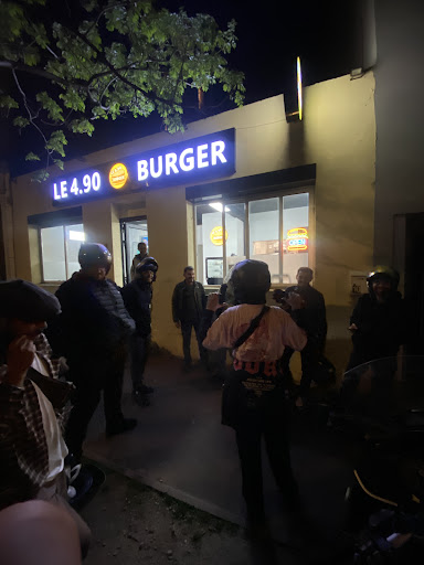 Photo 1 - Le 4.90Burger