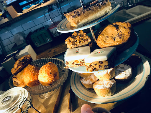 Henley-on-Toast cafe