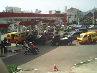 Photos of Pertamina gas stations 34.40308