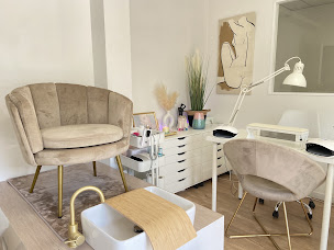 Photo n°9 de Maison Vénus - Mika Nails / Centre de formation à Le Perreux-sur-Marne (Institut de beauté)