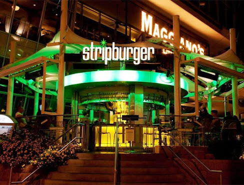 Stripburger and Chicken by null